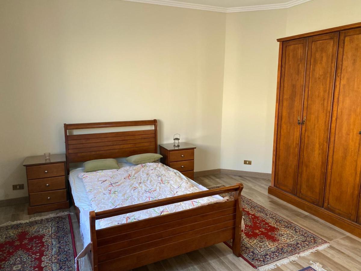 125a Apartment *